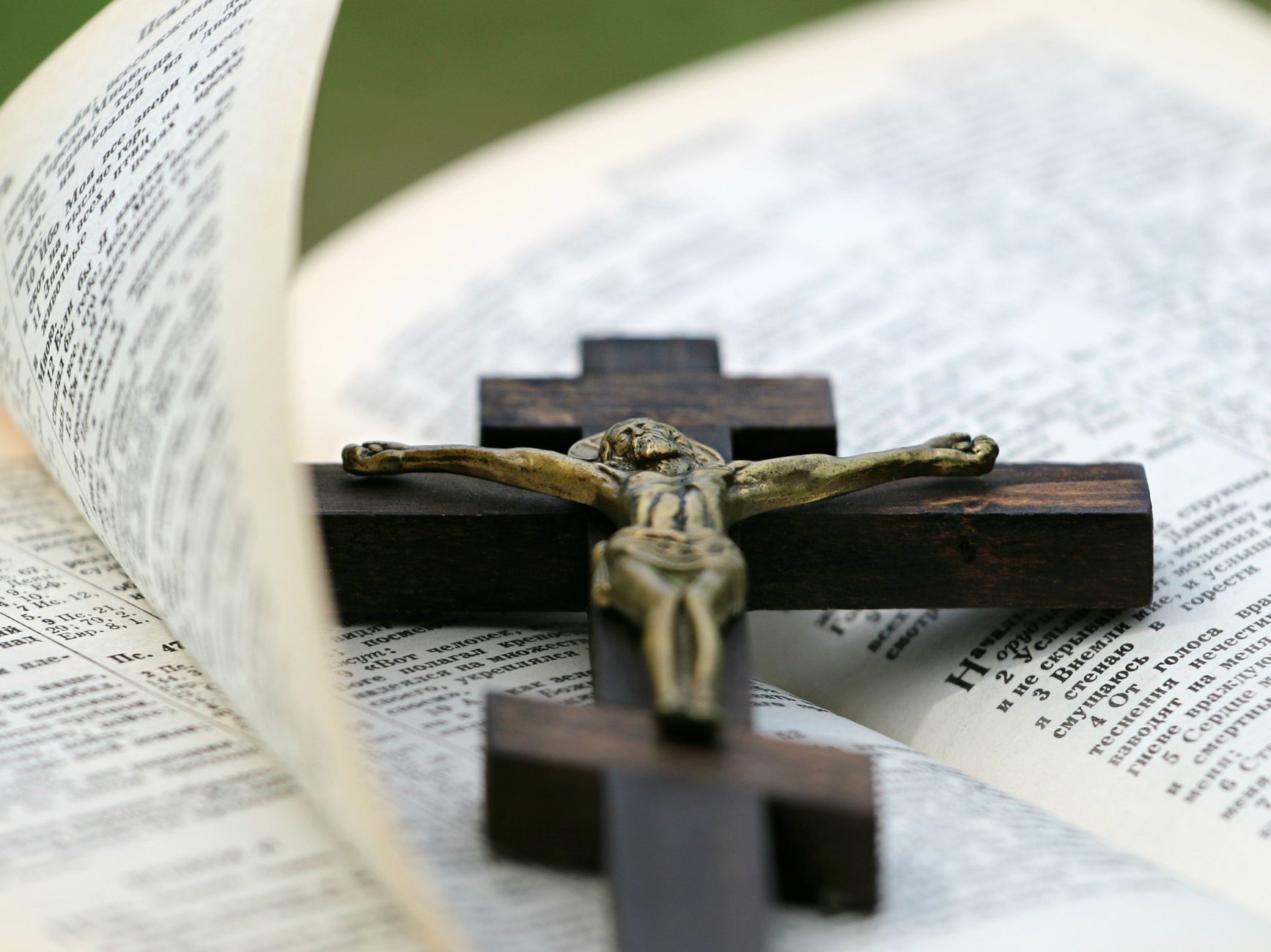 What Is the Best Christian Theology to Study in 2026?