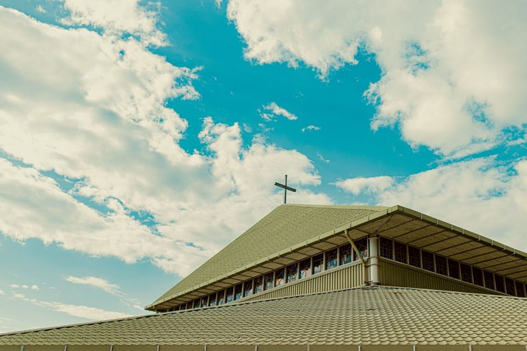 Is It a Sin to Miss Church on Sunday? What the Bible Actually Says