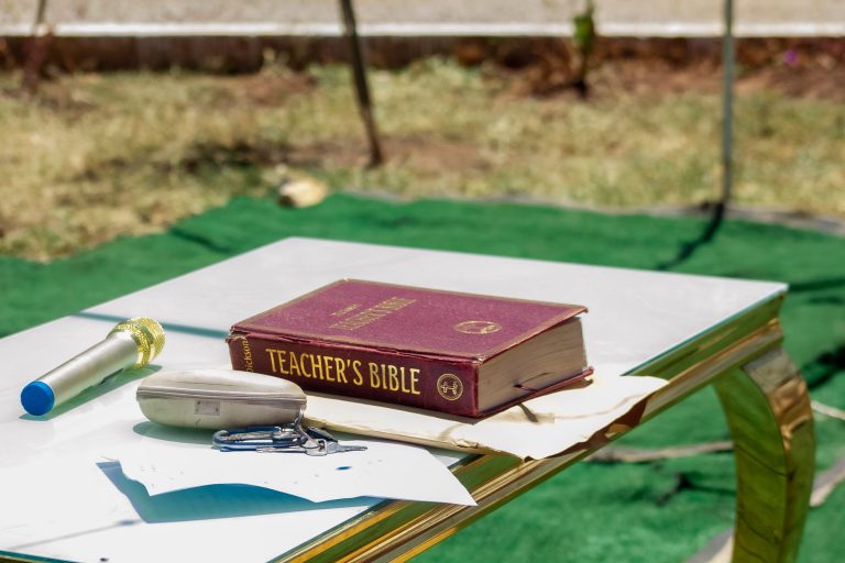 What Does a Christian Bible Teacher Do?