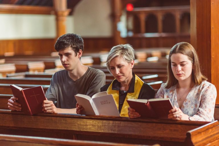 What Is Bible Gateway and How Does It Work in 2026?